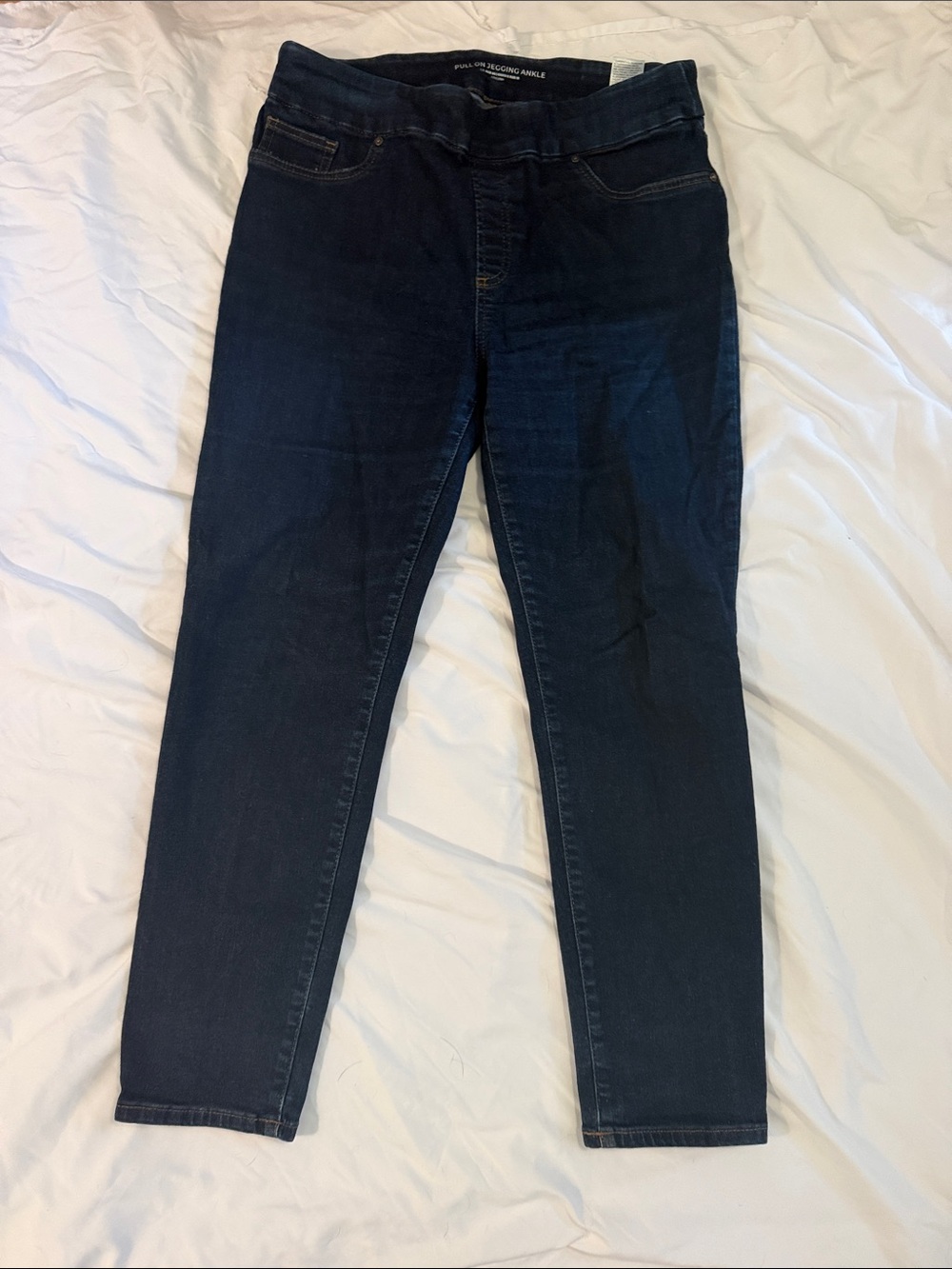 Chico's Dark Blue Pull-On Jeggings